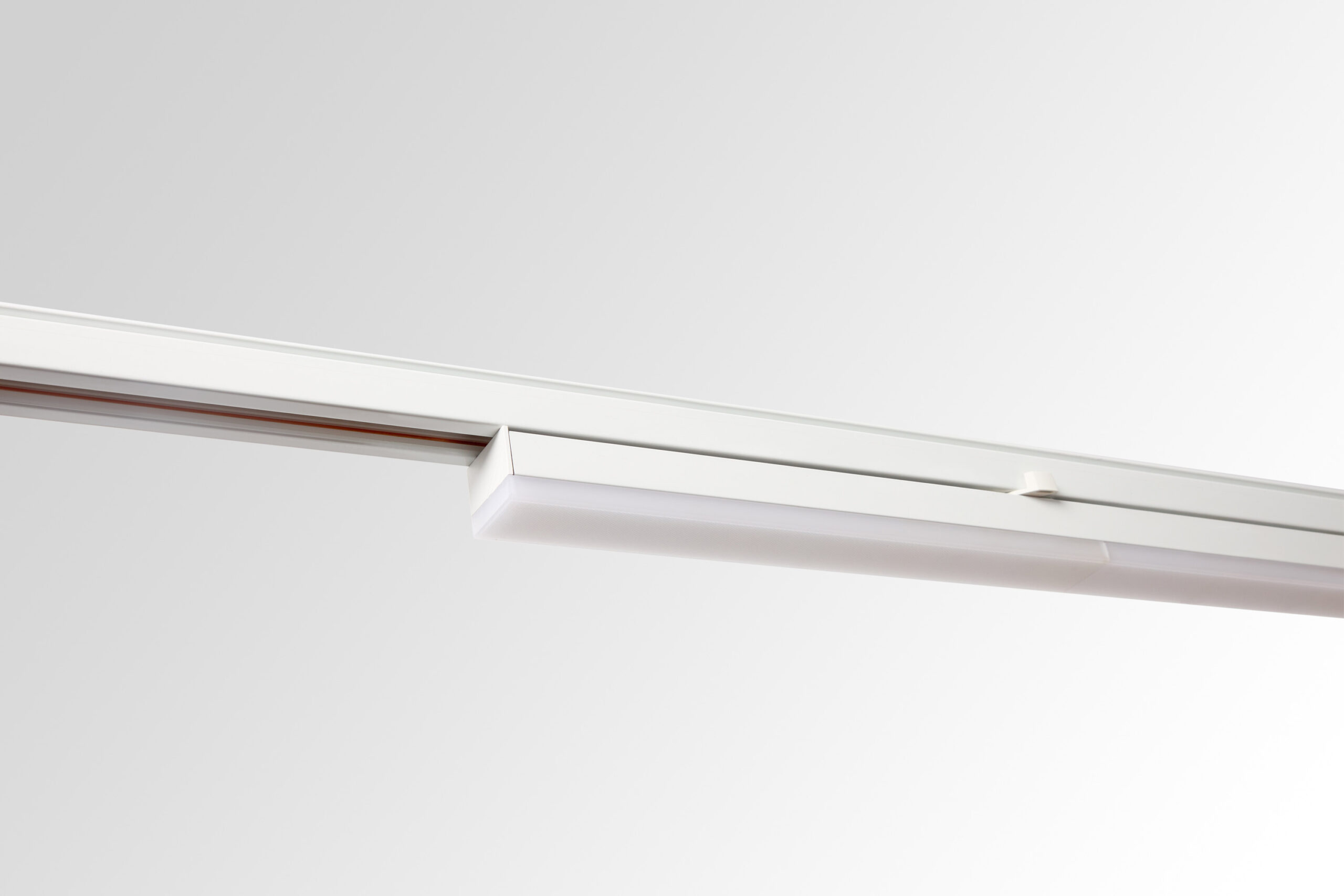 LT868 LED Linear Track Light