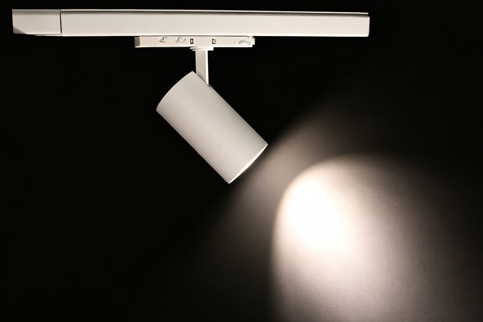 Reflektor szynowy LED TS918